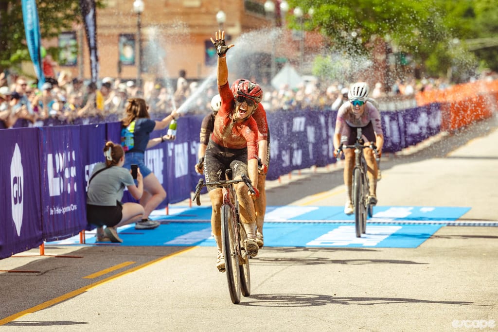 Brief report and big gallery: a mudfest at Unbound Gravel 200